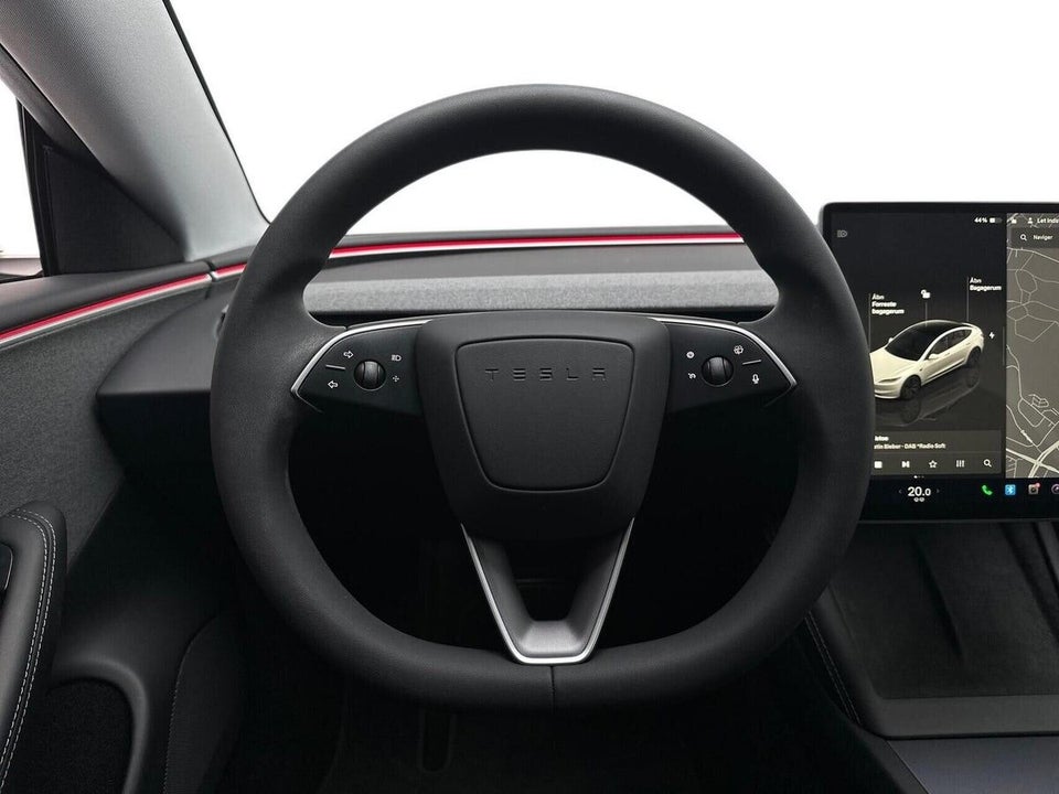 Tesla Model 3 RWD 4d