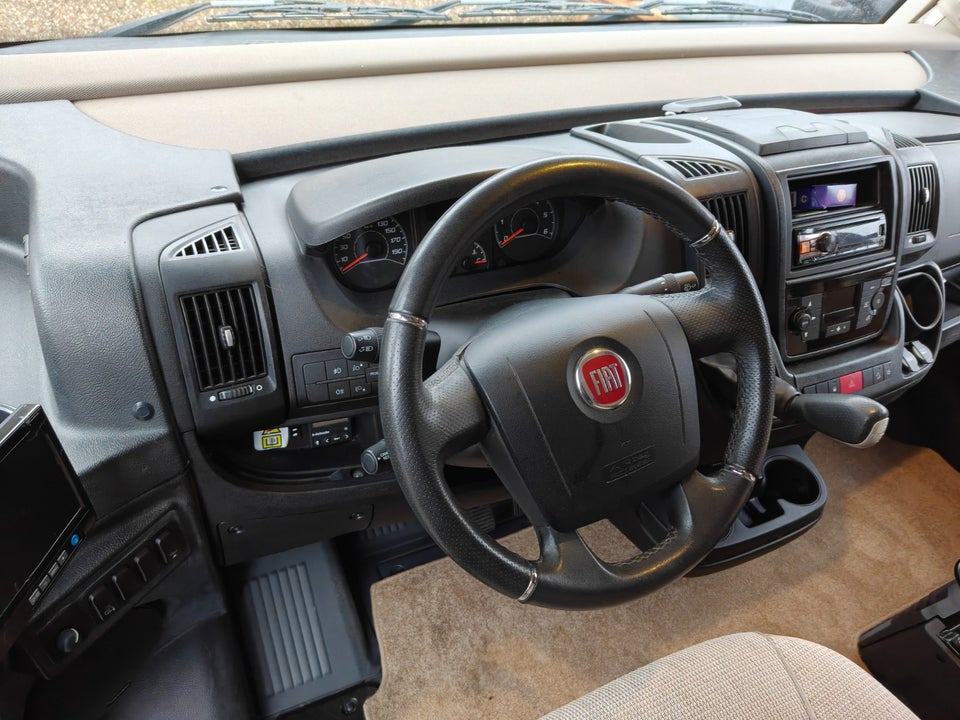 Hymer Exsis i 588 2,3 MJT aut. 2d