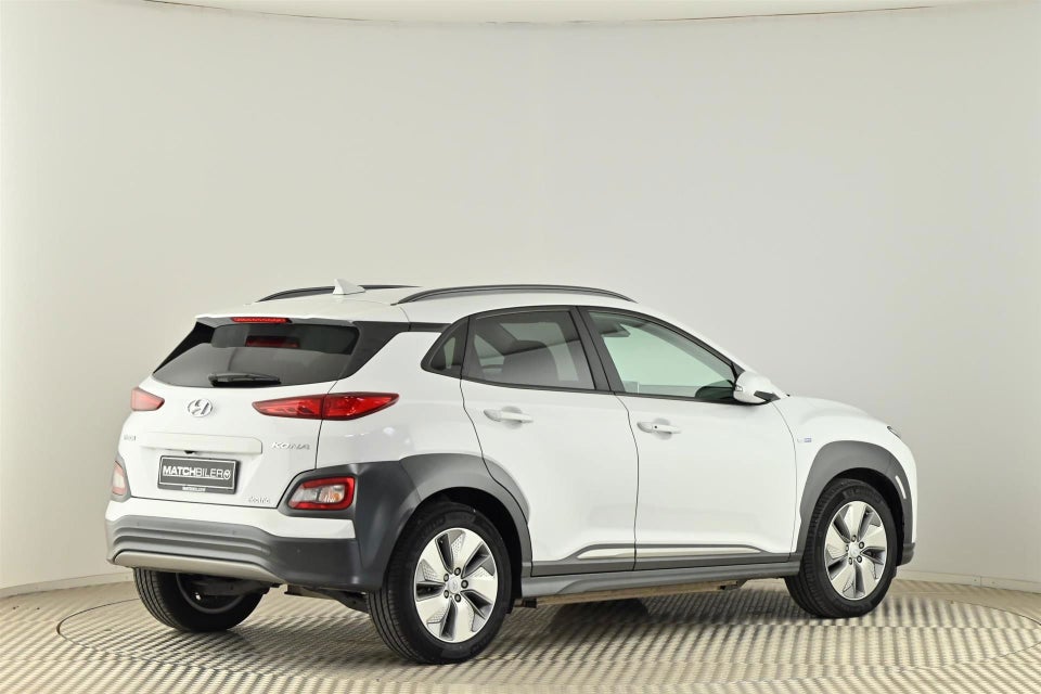 Hyundai Kona 64 EV Premium 5d