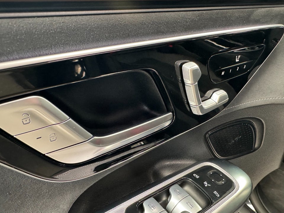 Mercedes EQE350 AMG Line 4d