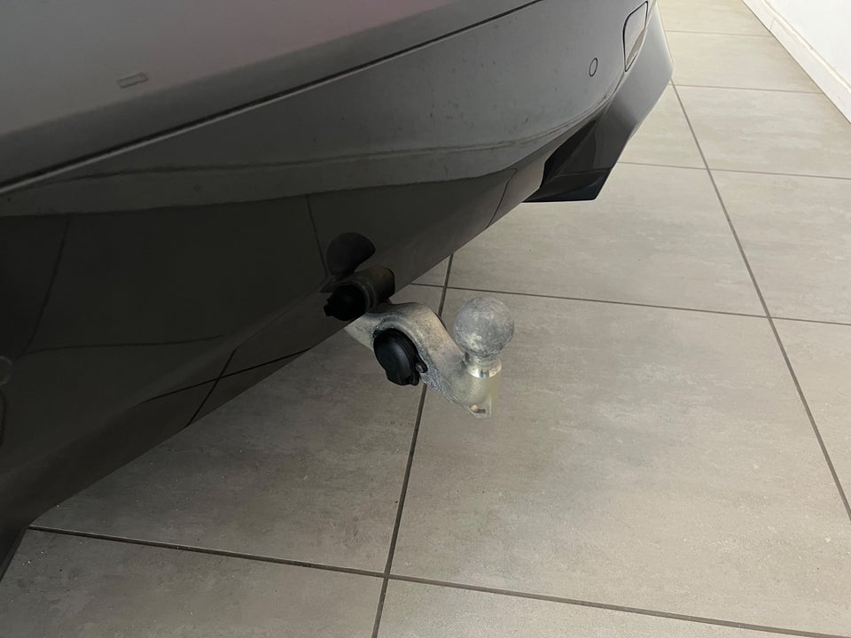 BMW iX xDrive50 Fully Charged 5d