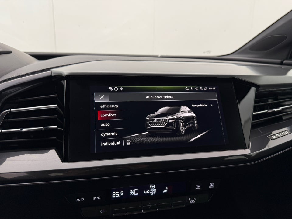 Audi Q4 e-tron 40 S-line 5d