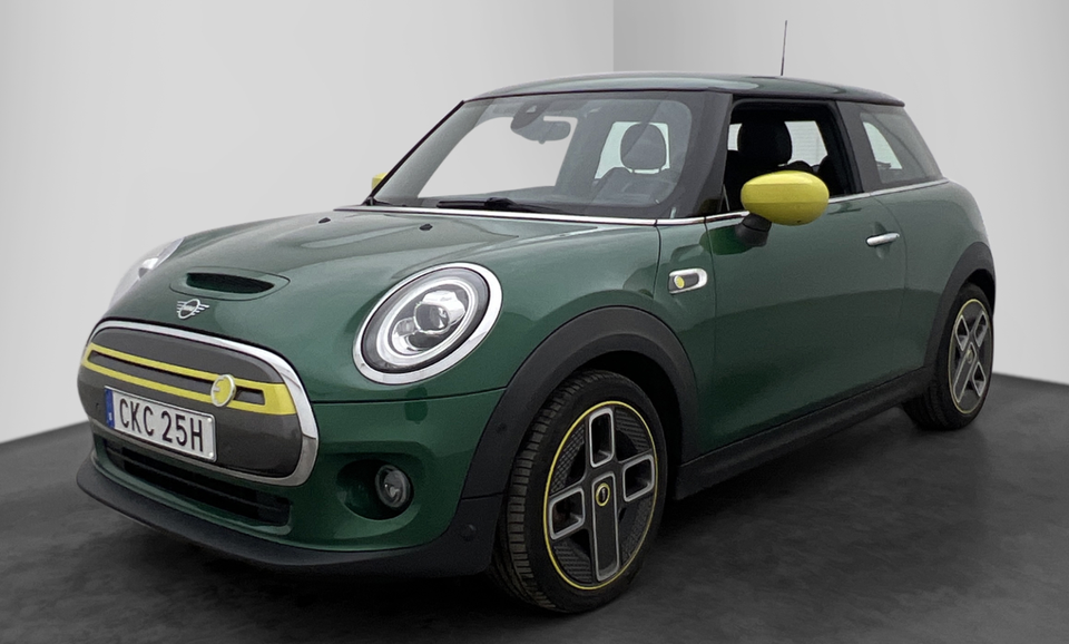 MINI Cooper SE Trim L 3d