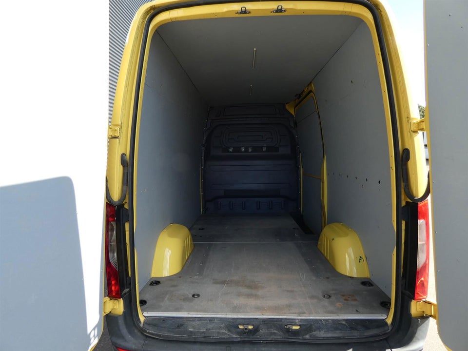 Mercedes Sprinter 316 2,2 CDi A2 Kassevogn RWD