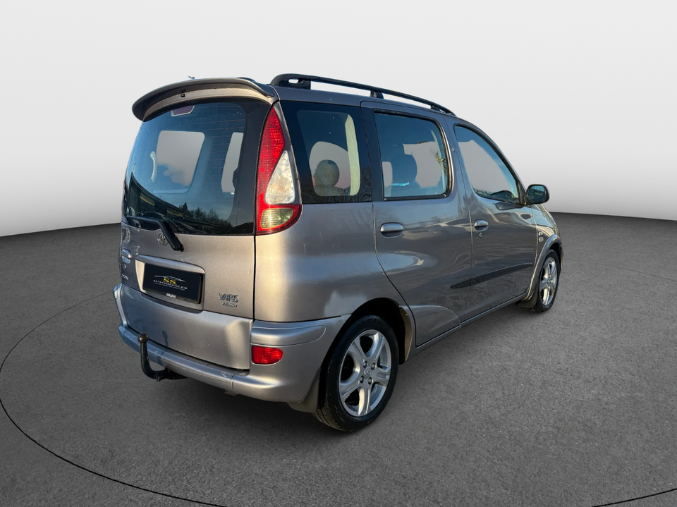 Toyota Yaris Verso 1,4 D-4D Luna 5d