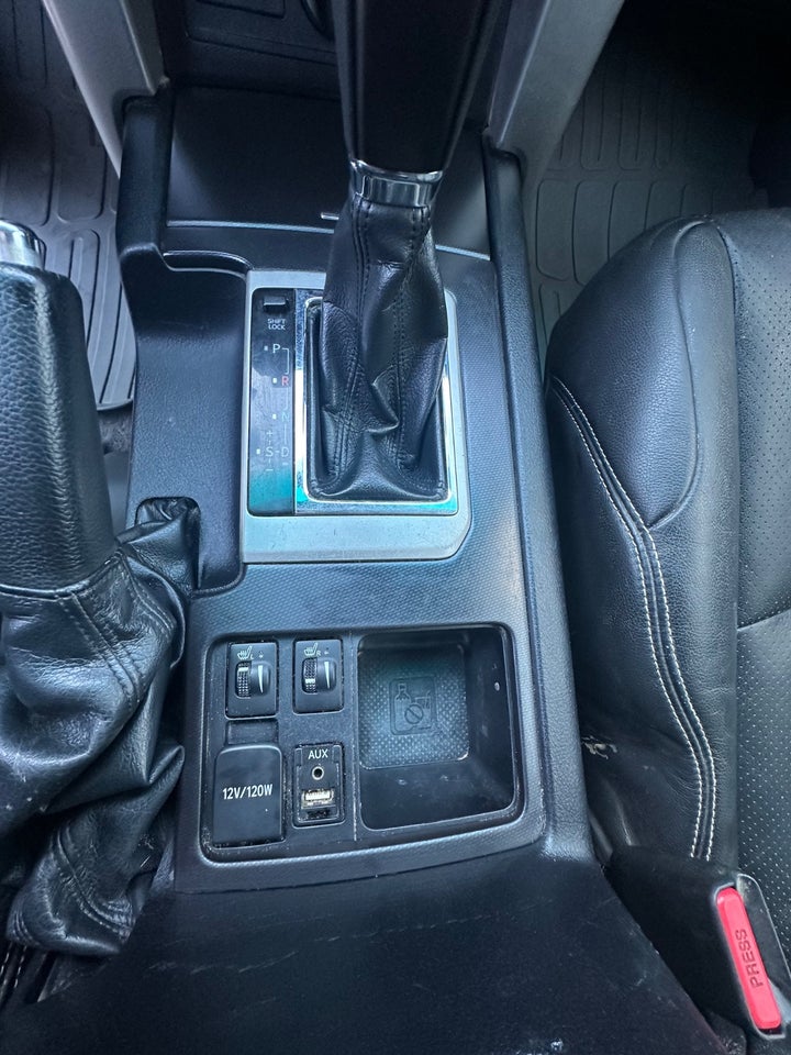 Toyota Land Cruiser 3,0 D-4D T3 aut. 5d
