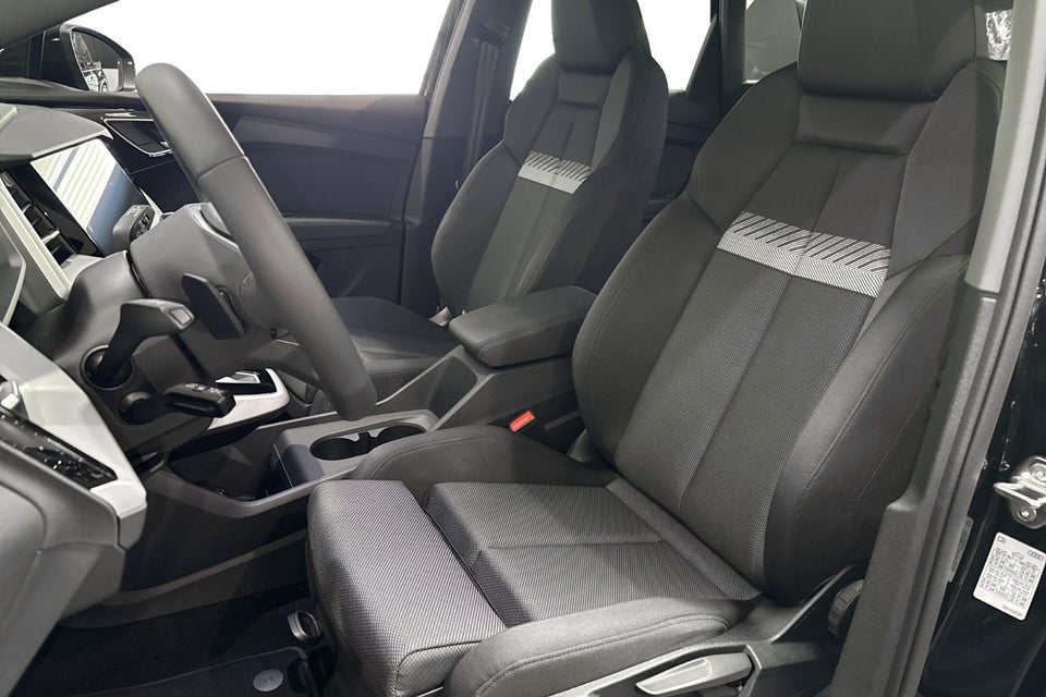 Audi Q4 e-tron 45 S-line 5d