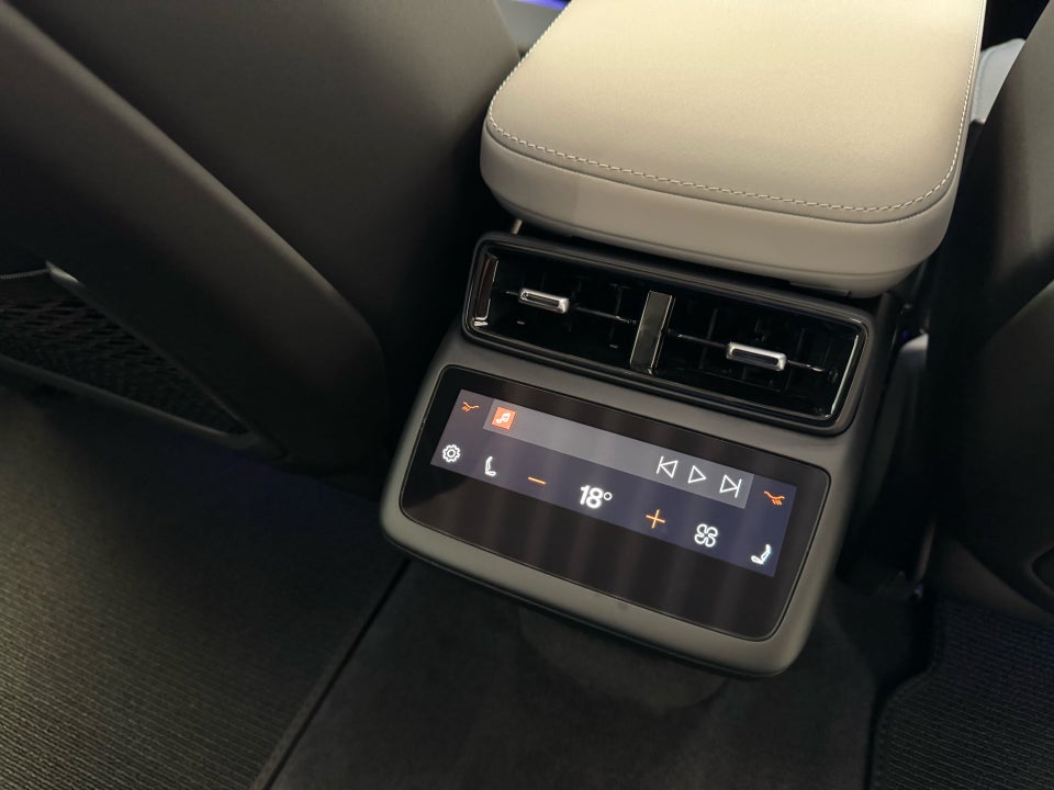 Polestar 4 Long Range AWD 5d