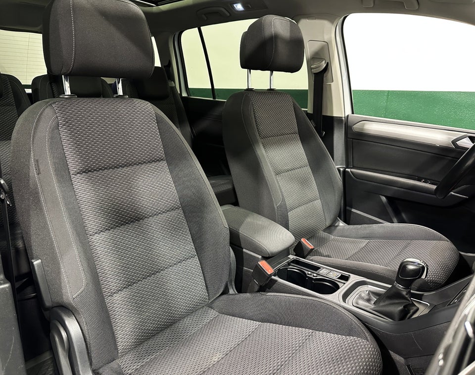 VW Touran 1,4 TSi 150 R-line DSG 7prs 5d