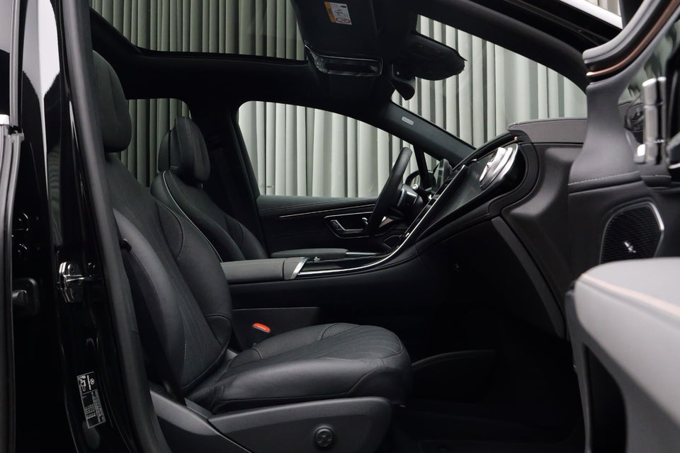 Mercedes EQS450 SUV AMG Line 4Matic 5d