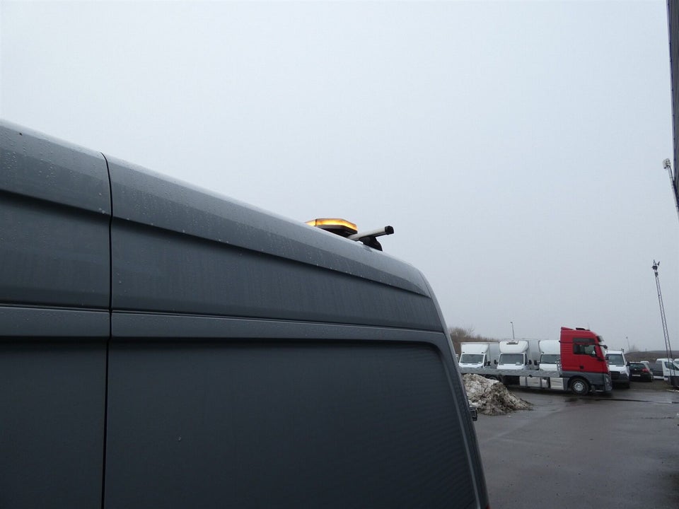 Mercedes Sprinter 316 2,2 CDi A2 Kassevogn RWD