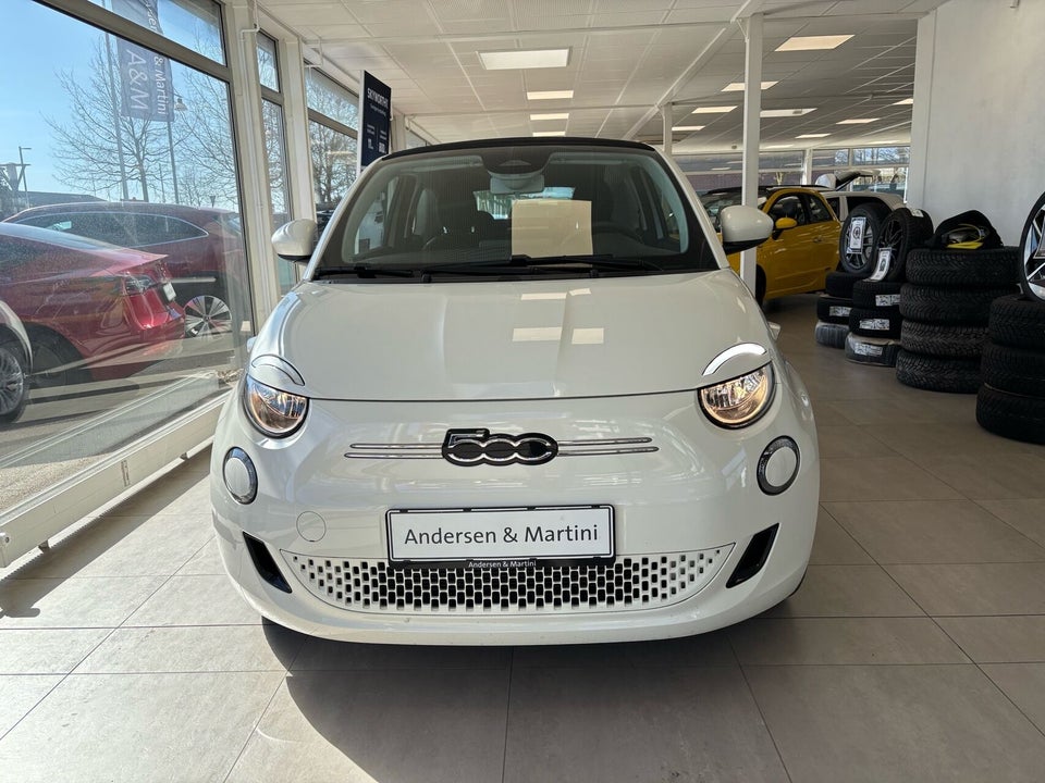 Fiat 500e 42 Icon 3d