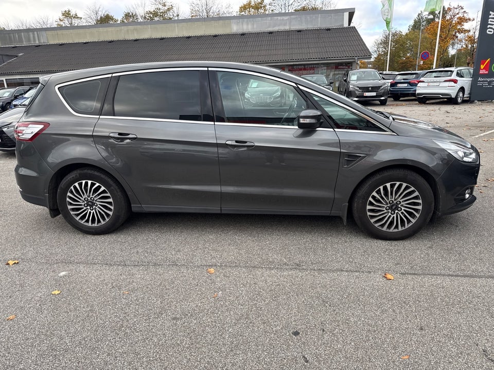 Ford S-MAX 2,0 EcoBlue Titanium aut. 5d