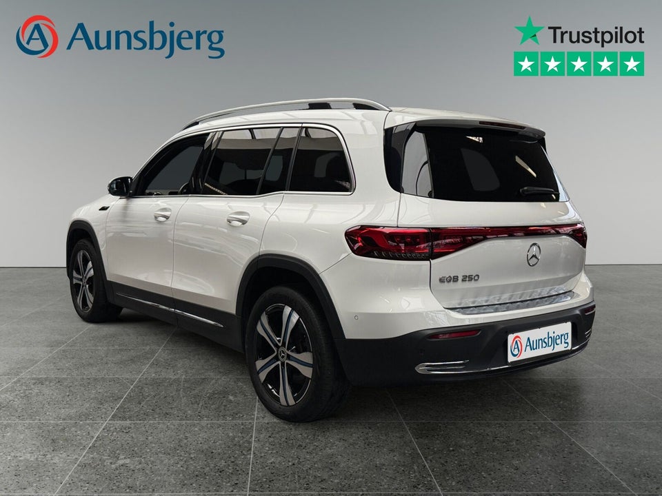 Mercedes EQB250 Progressive 5d