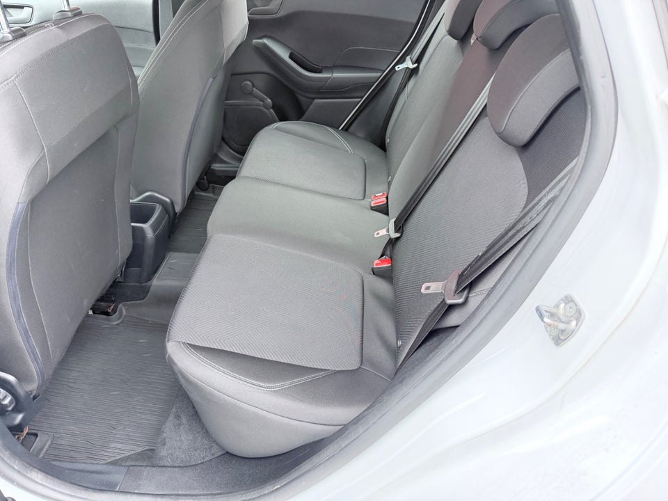Ford Fiesta 1,0 EcoBoost mHEV Connected 5d