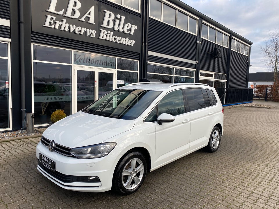 VW Touran 2,0 TDi 150 Highline+ DSG Van 5d