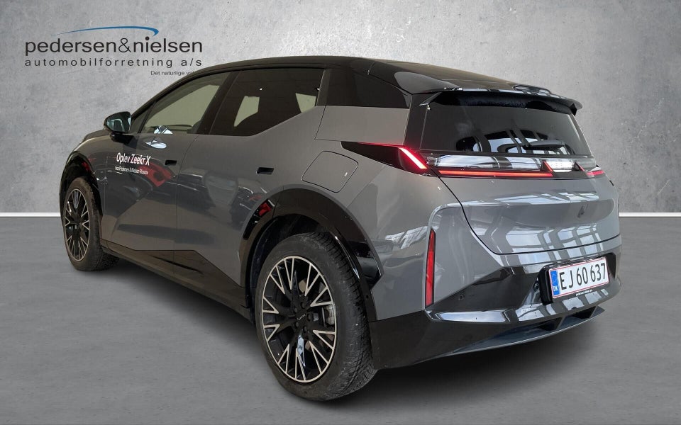 Zeekr X Privilege AWD 5d