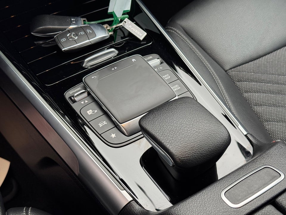 Mercedes EQB250 Progressive 7prs 5d