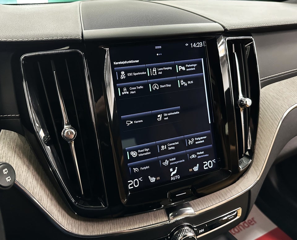 Volvo XC60 2,0 D4 190 Inscription aut. 5d