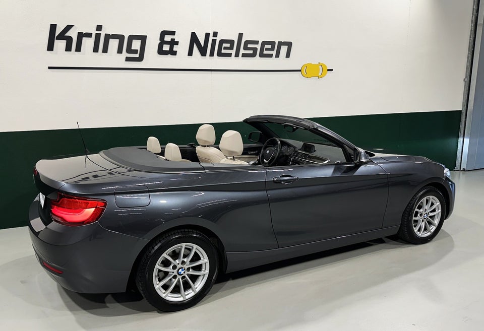 BMW 220i 2,0 Cabriolet aut. 2d