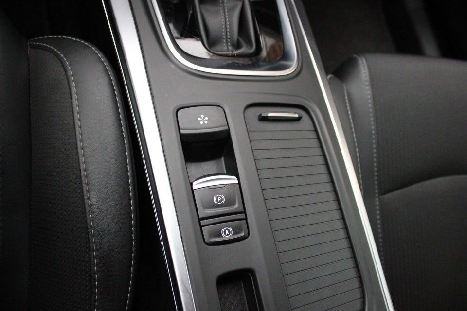 Renault Megane IV 1,6 E-Tech Intens Sport Tourer 5d