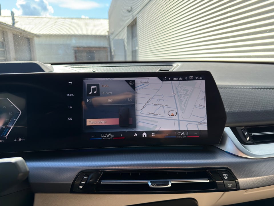 BMW iX2 eDrive20 Fully Charged M-Sport 5d