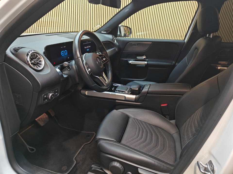 Mercedes EQB250+ Progressive 5d