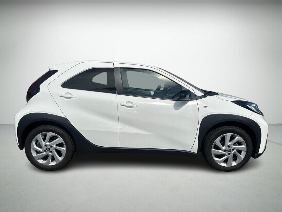 Toyota Aygo X 1,0 Active 5d
