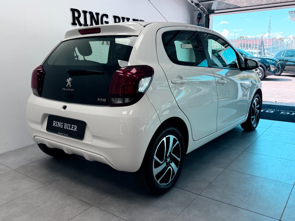 Peugeot 108 1,0 e-VTi 69 More+ 5d