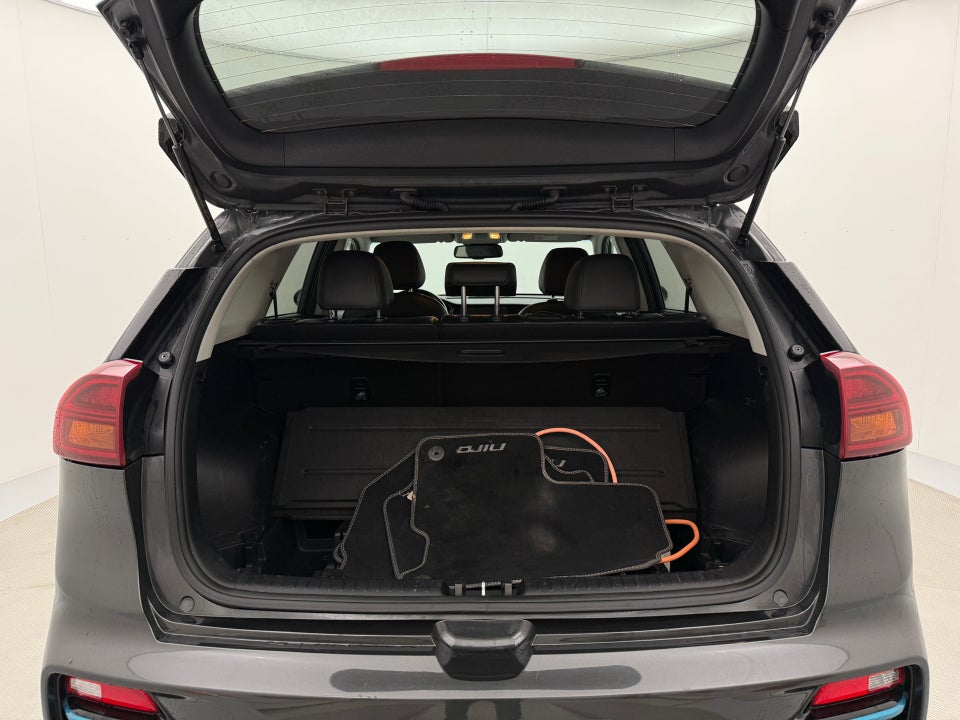 Kia e-Niro 64 Advance 5d