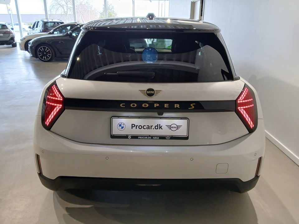 MINI Cooper SE Classic Trim M 3d