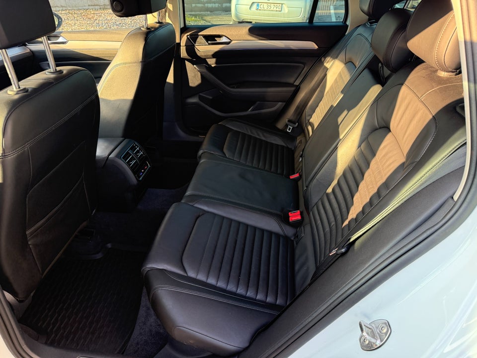 VW Passat 1,4 GTE Variant DSG 5d