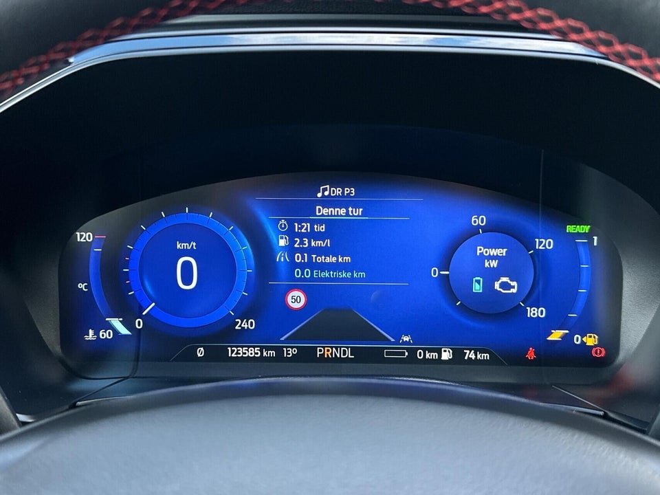 Ford Kuga 2,5 PHEV ST-Line X CVT 5d