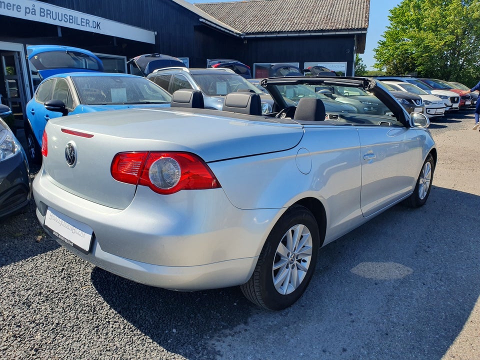 VW Eos 2,0 FSi 2d