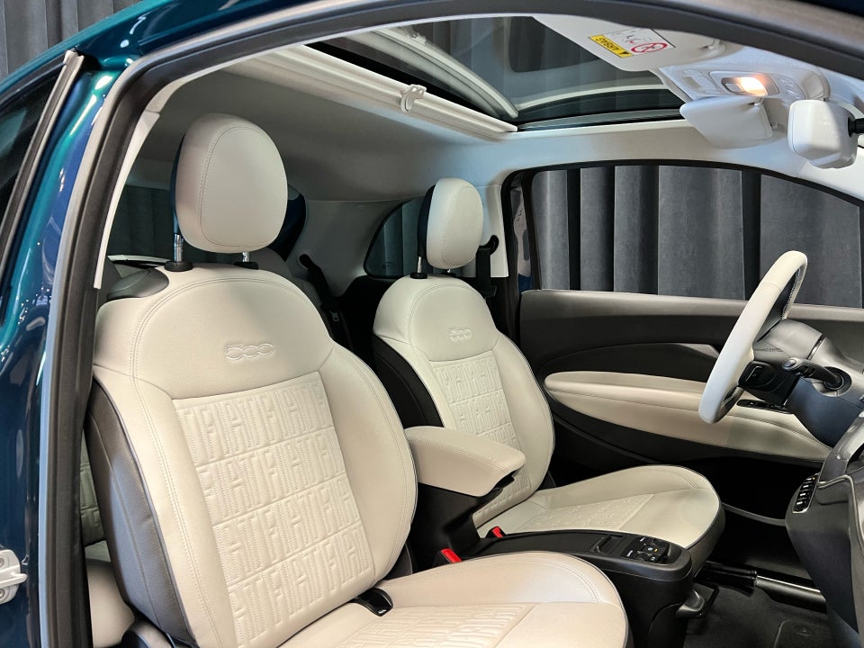 Fiat 500e 42 la Prima by Bocelli 3d