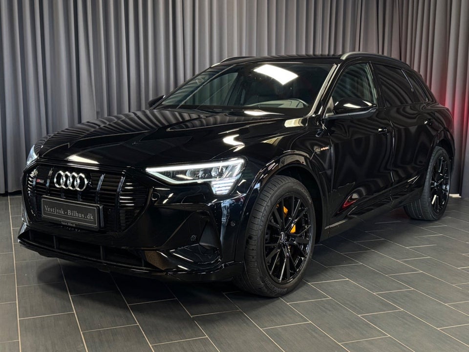 Audi e-tron 55 S-line quattro 5d