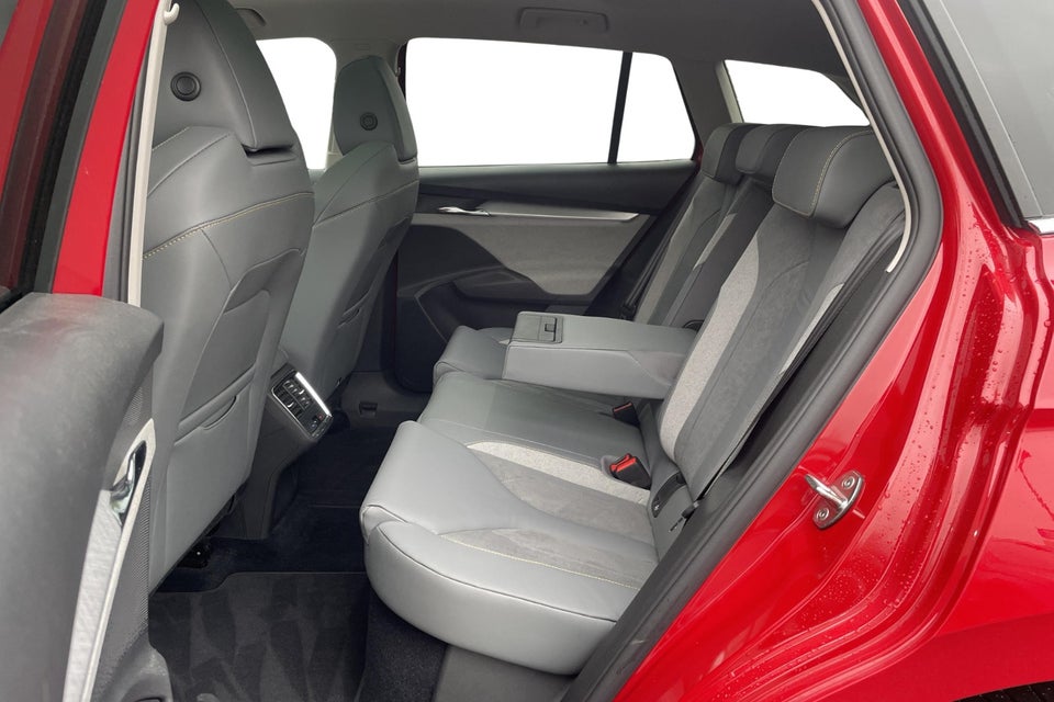 Skoda Enyaq 80 iV Lounge 5d