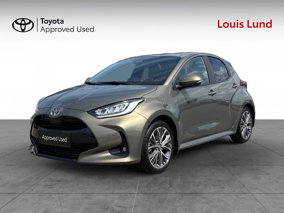 Toyota Yaris 1,5 Hybrid Executive e-CVT 5d