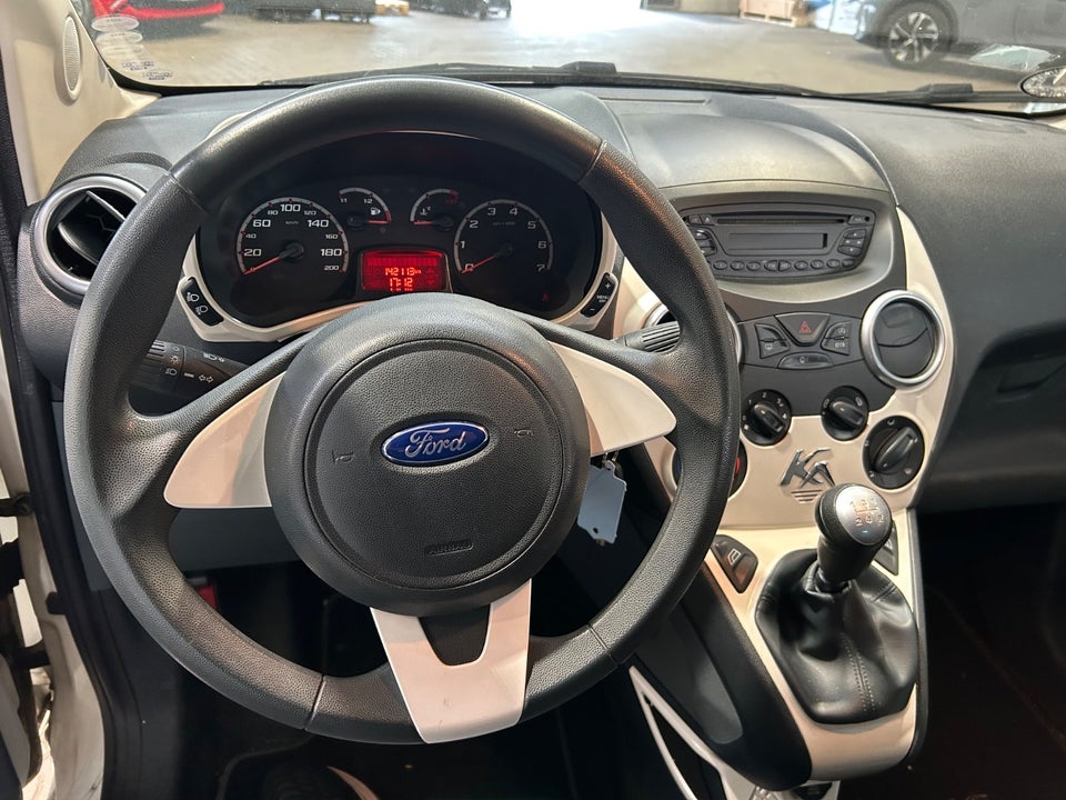 Ford Ka 1,2 Titanium 3d