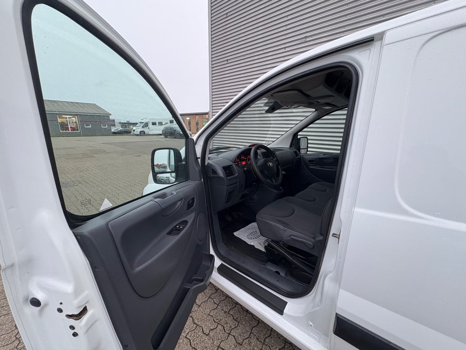 Toyota ProAce 1,6 D 90 T0 L2H1 4d