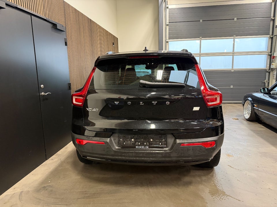 Volvo XC40 1,5 T5 ReCharge R-Design aut. 5d