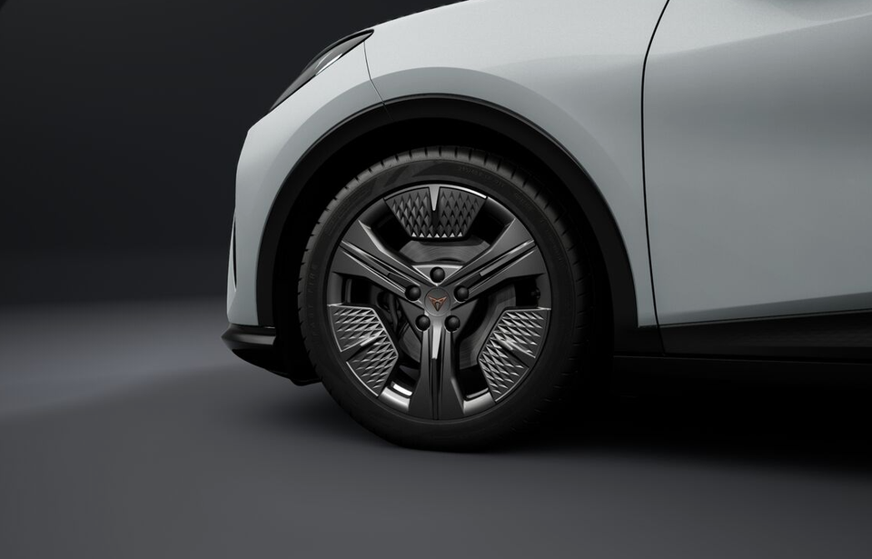 Cupra Raval 52 Endurance 5d