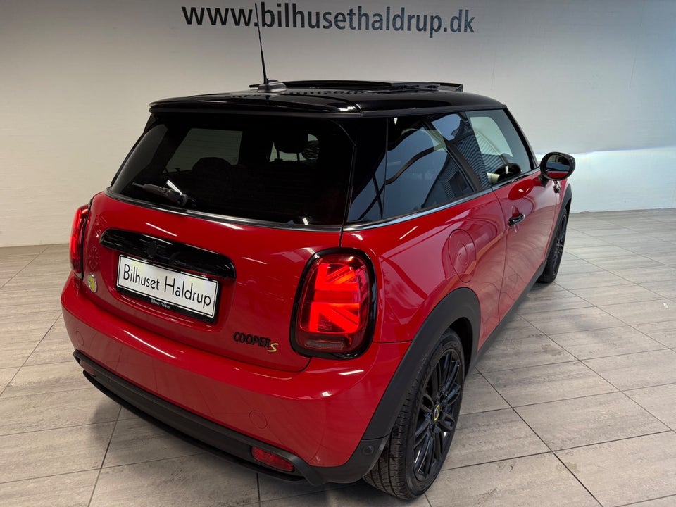 MINI Cooper SE Yours Trim 3d