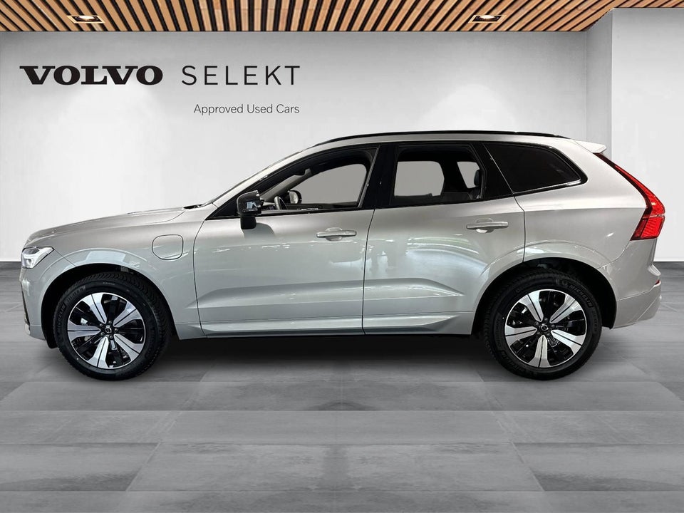 Volvo XC60 2,0 T6 ReCharge Plus Dark aut. AWD 5d