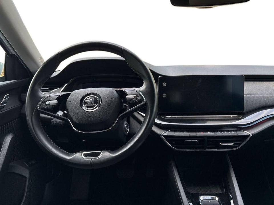 Skoda Octavia 1,4 TSi iV Plus Combi DSG 5d