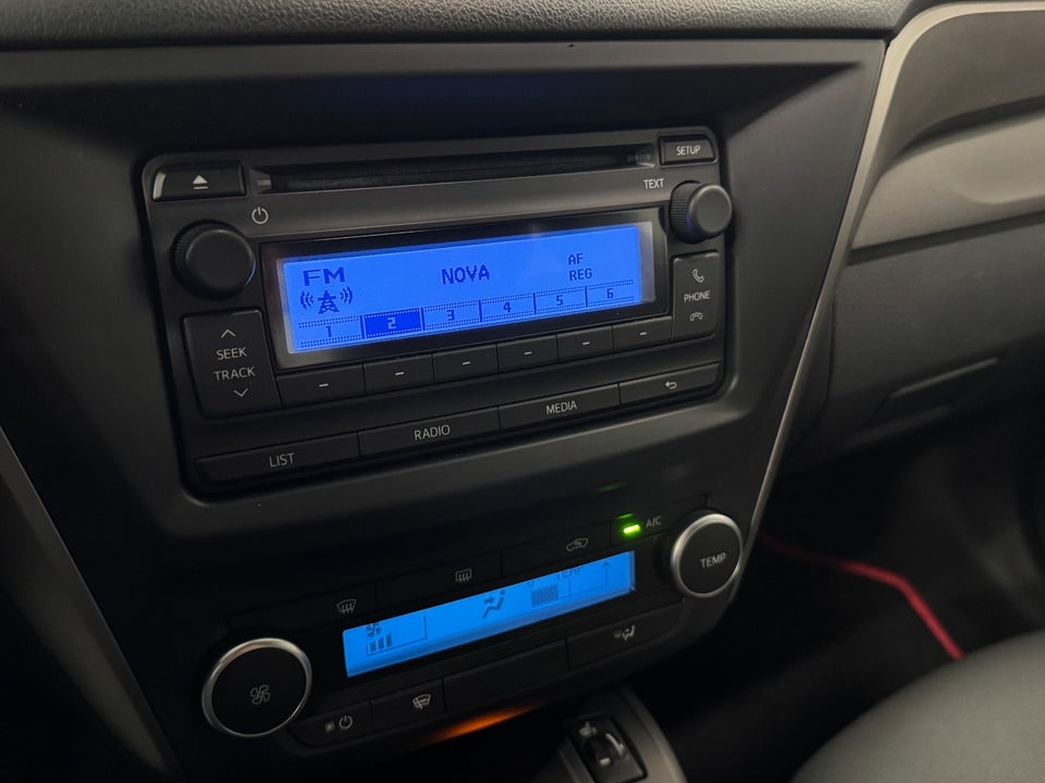 Toyota Avensis 1,6 VVT-i T1 4d