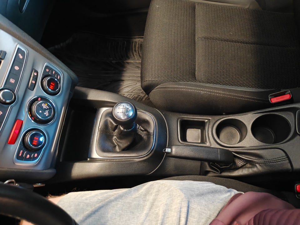 Citroën C4 1,6 BlueHDi 100 Upgrade 5d