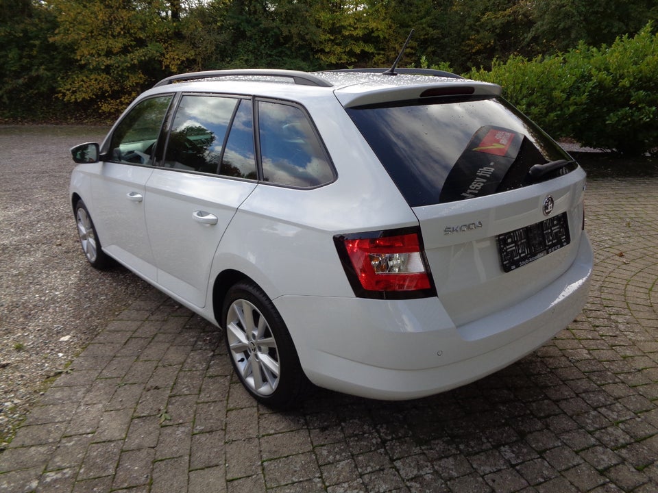 Skoda Fabia 1,2 TSi 110 Ambition Combi 5d