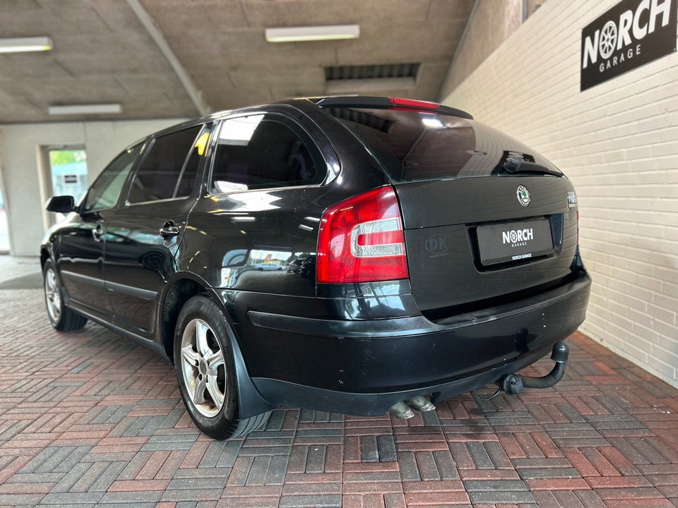 Skoda Octavia 2,0 TDi Ambiente 5d