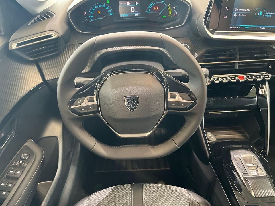 Peugeot e-208 50 Style 5d